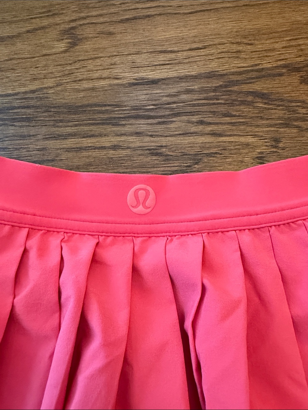 Lululemon - Picture 2 of 2